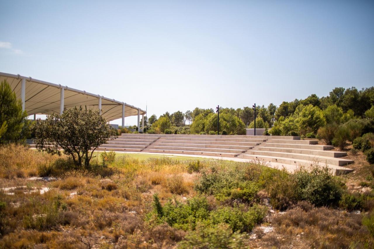 Thecamp Hotel & Lodges - Aix En Provence Aix-en-Provence Ngoại thất bức ảnh