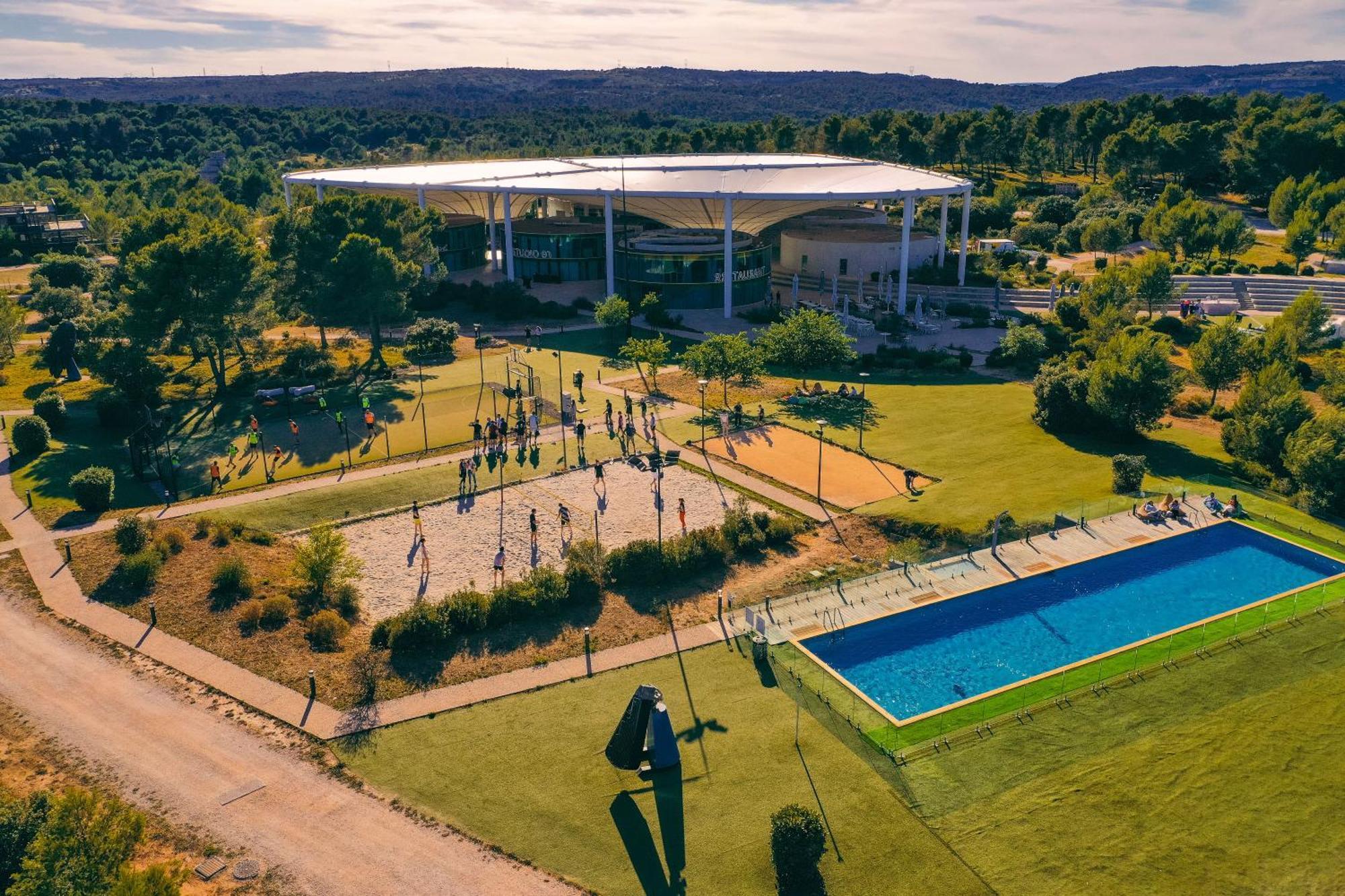 Thecamp Hotel & Lodges - Aix En Provence Aix-en-Provence Ngoại thất bức ảnh